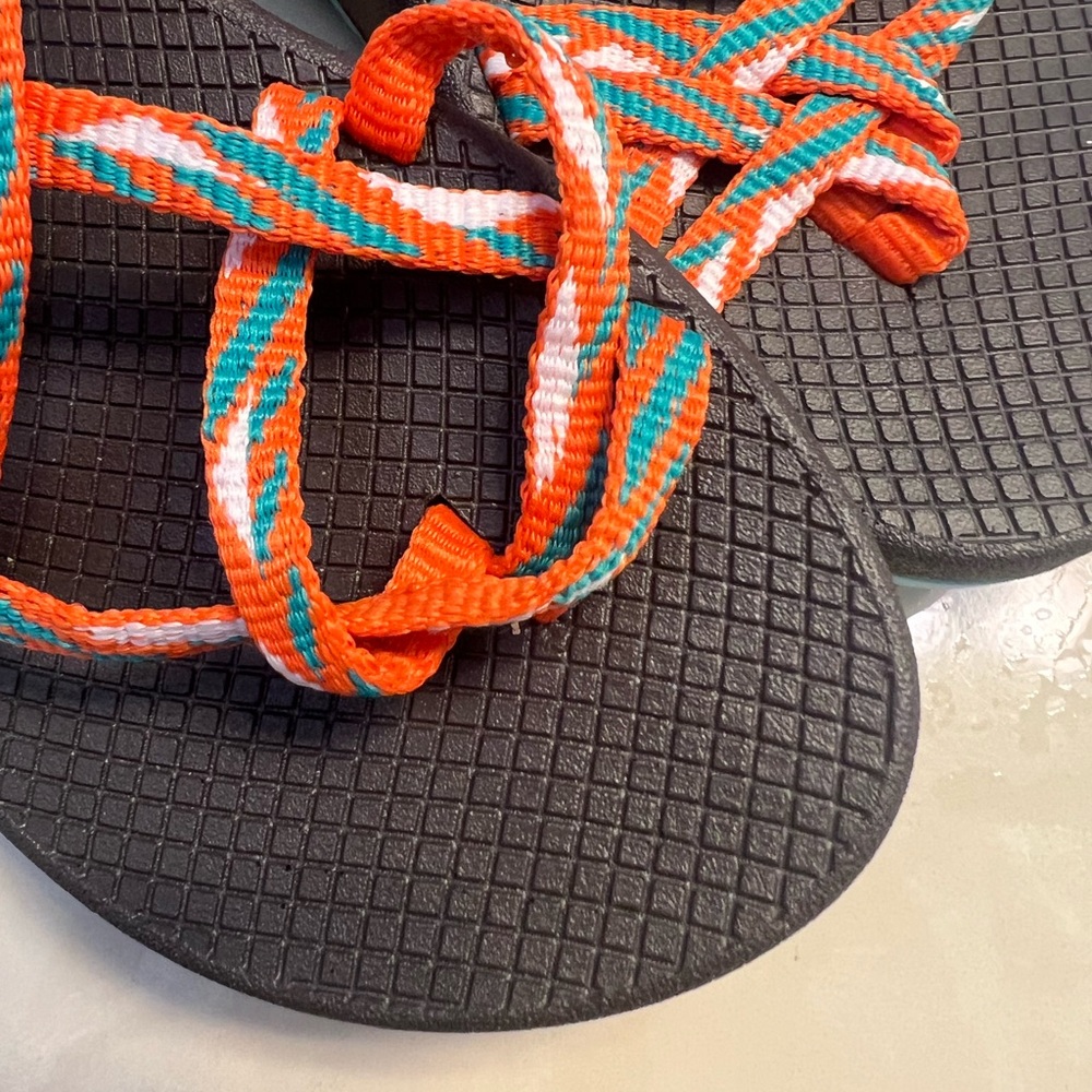 Chaco hiking strappy comfort sandals size 8 - Picture 5 of 11